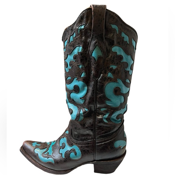 Corral Vintage Cowboy Boots for women Teal 
Size 8.5
Genuine Leather - Picture 6 of 12